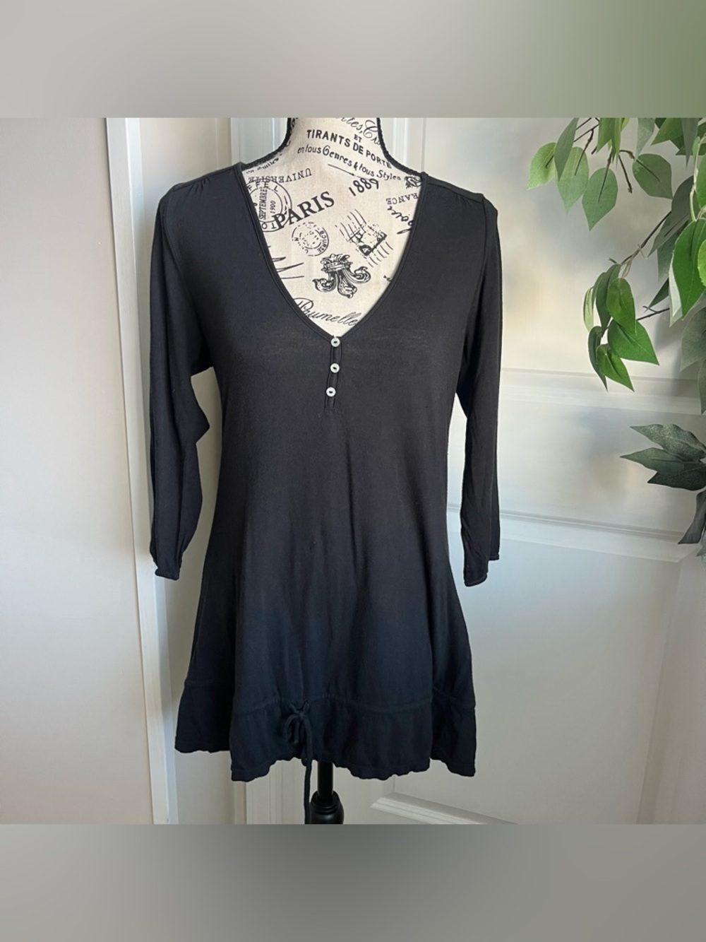 Aeropostale Y2K Henley Ruffle Hem Tunic Top Black Sz L